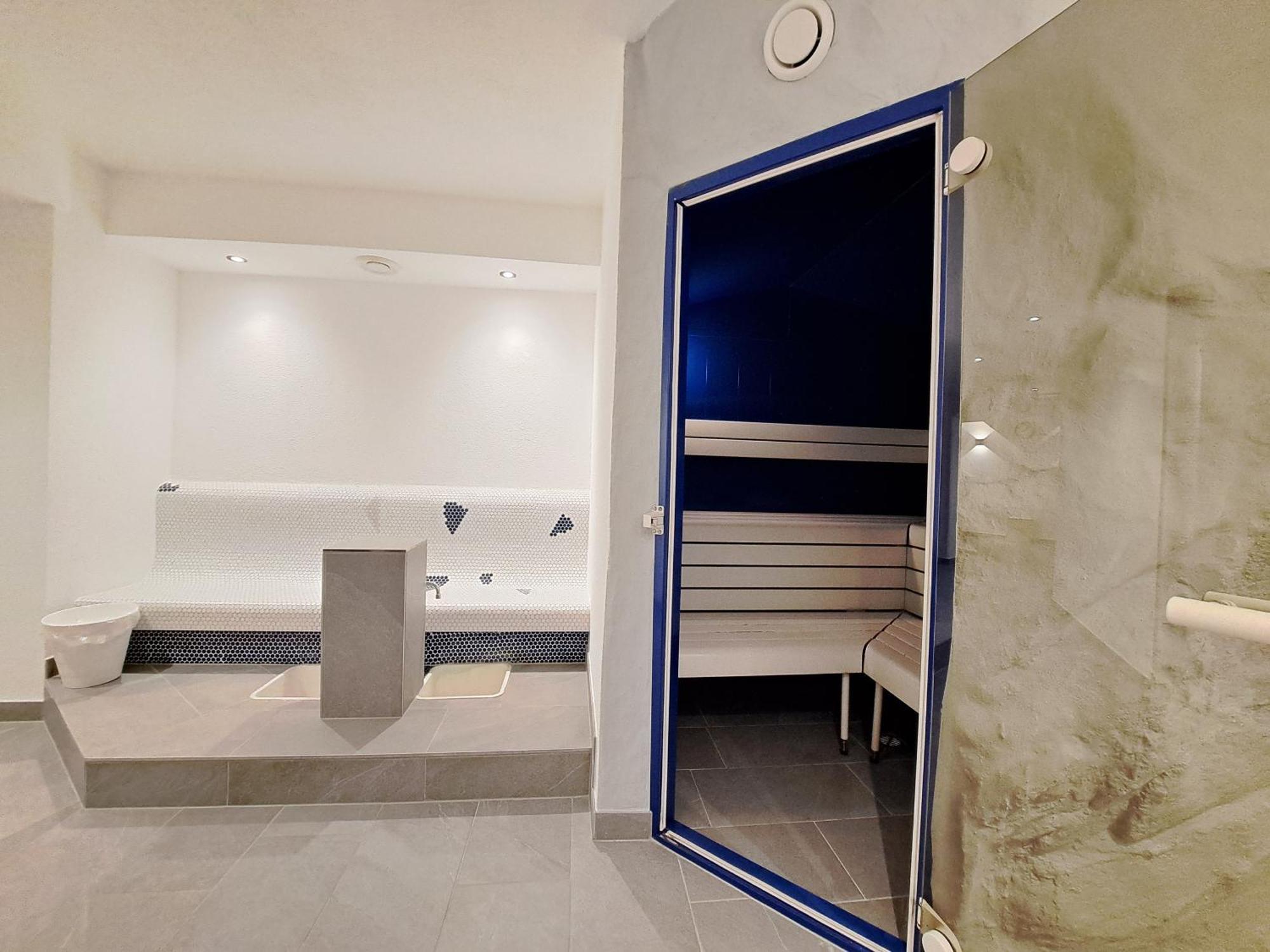 Hotel Tia 3*